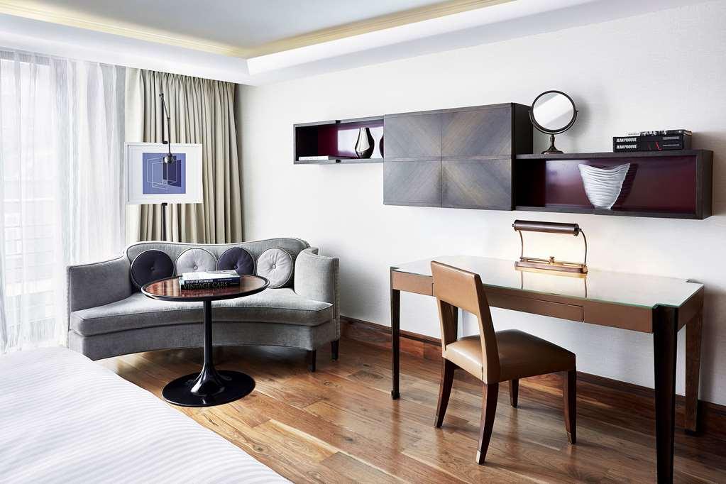 The Connaught, Maybourne Hotel 5*