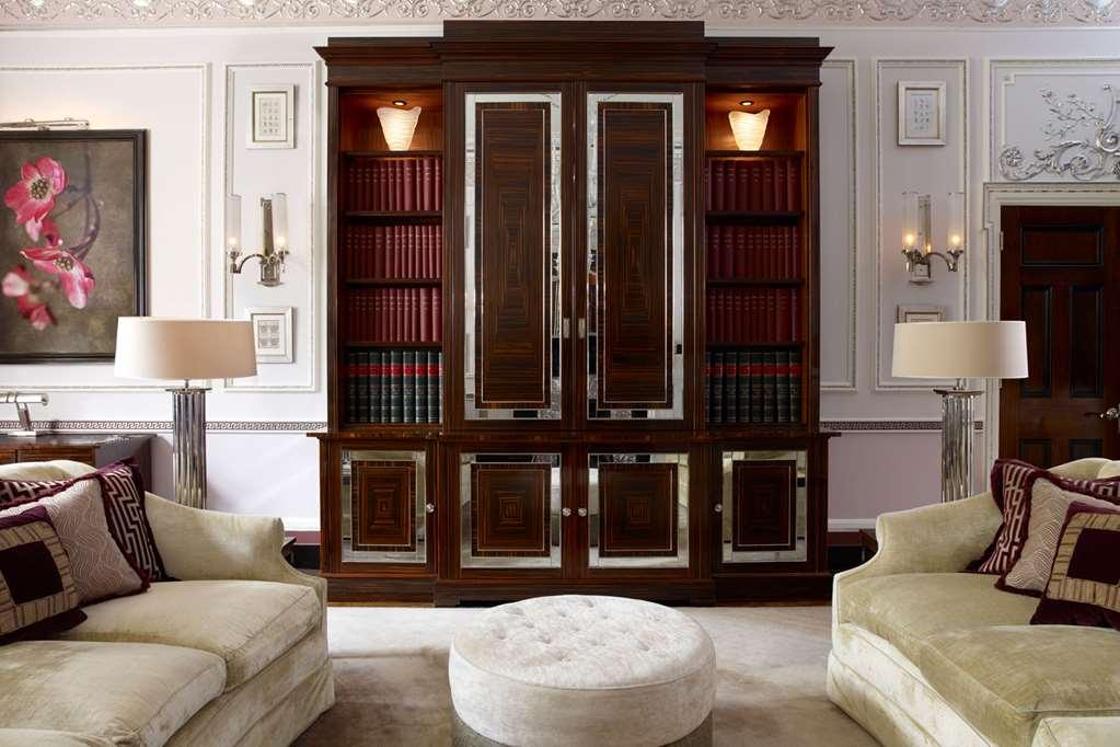 The Connaught, Maybourne Hotel 5*